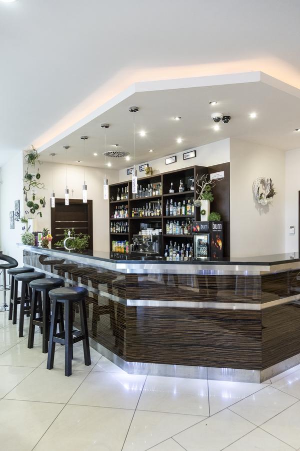 Wersal Siedlecki Hotel Siedlce Ngoại thất bức ảnh